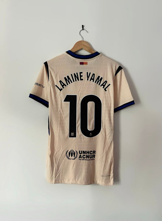 Barcelona 25-26 Away lamine yamal half sleeves kit